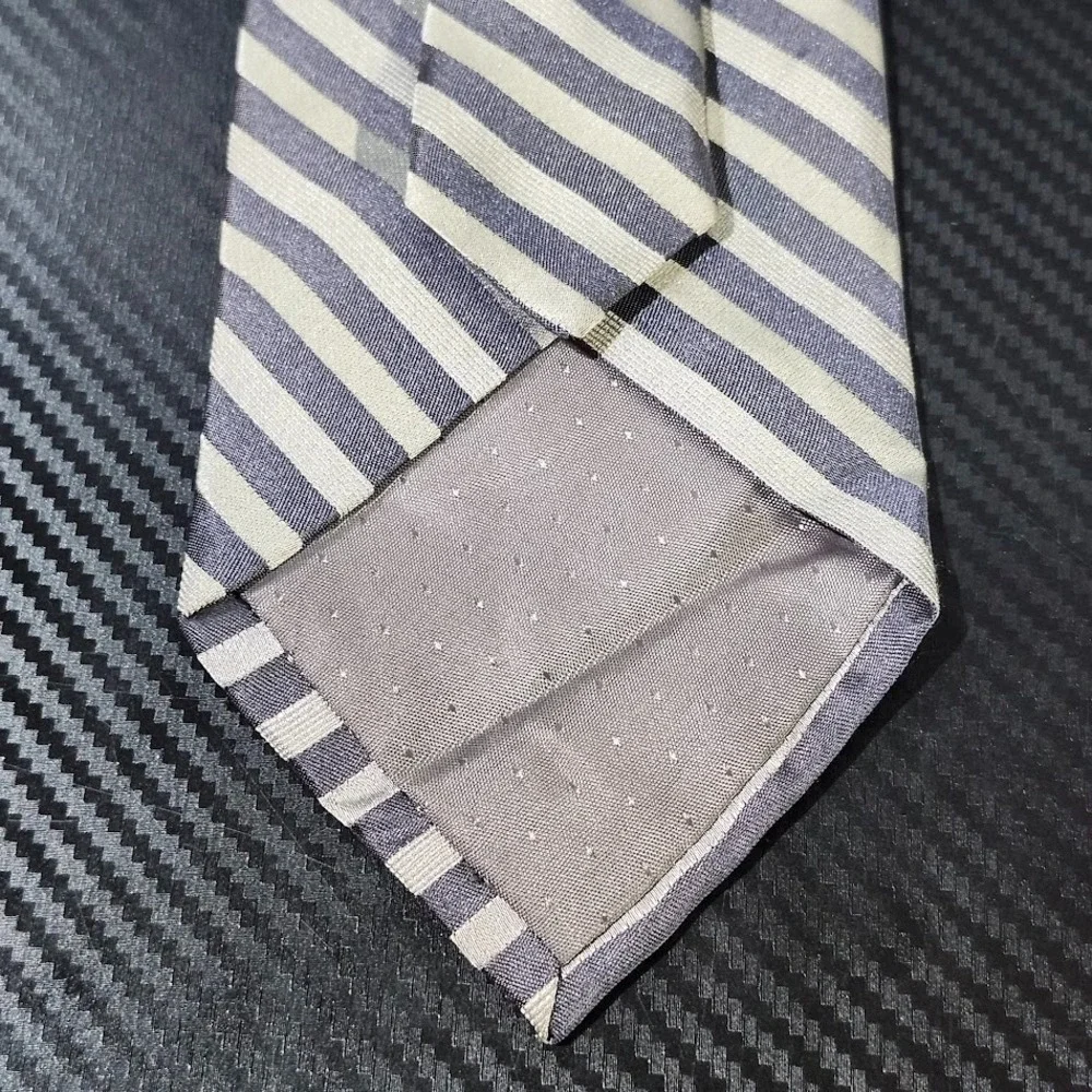 Lamberti Silver/Gray Diagonal Stripped 100% Silk Repp Tie